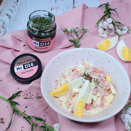 Eiersalat „EI’M IN LOVE“ mit Peperoni, Schinken & Wasabi