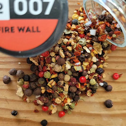 FIRE WALL - scharfe Gewürzmischung mit Chili, Pfeffer und Ingwer für Fleisch, Gemüse, Tofu und Marinaden