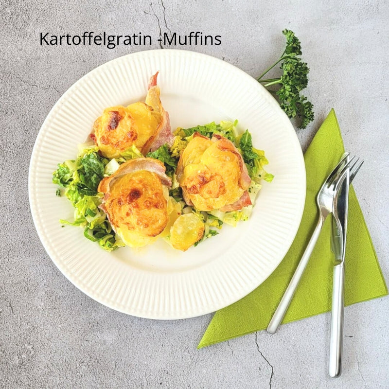 Kartoffelgratin Muffins mit Chili & Parmesan - würzig, cremig und knusprig überbacken, perfekt als Beilage oder feines Hauptgericht