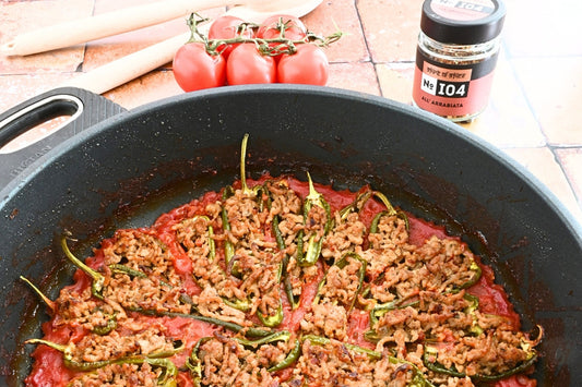 Gefüllte Jalapeno all'arrabiata Würzig. Herzhaft. Ofenfrisch.
